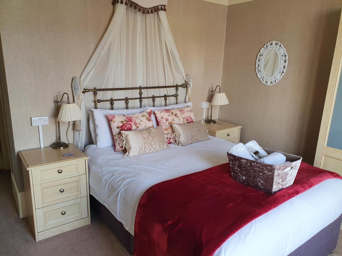 The Braemar Southport Bed & Breakfast ภายนอก รูปภาพ