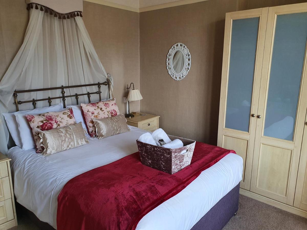 The Braemar Southport Bed & Breakfast ภายนอก รูปภาพ